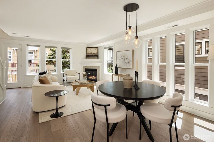 Property Photo:  746  Boylston Avenue E A  WA 98102 