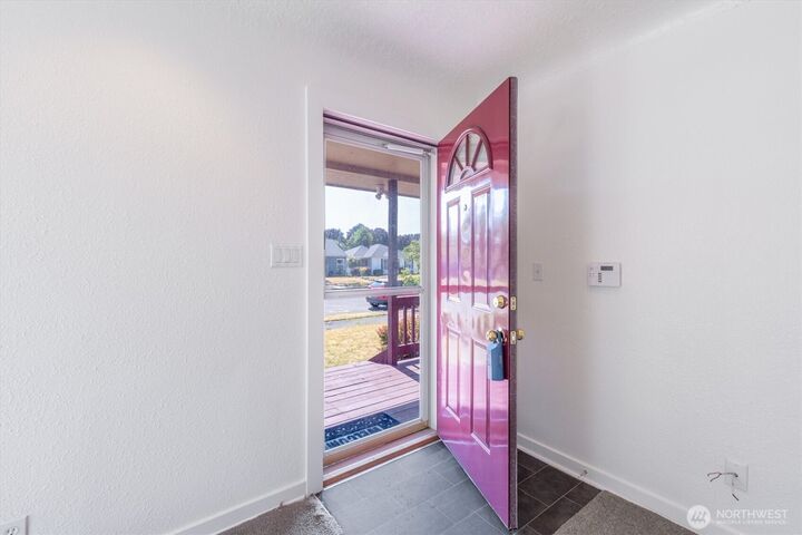 Property Photo:  1447  9th Avenue  WA 98632 