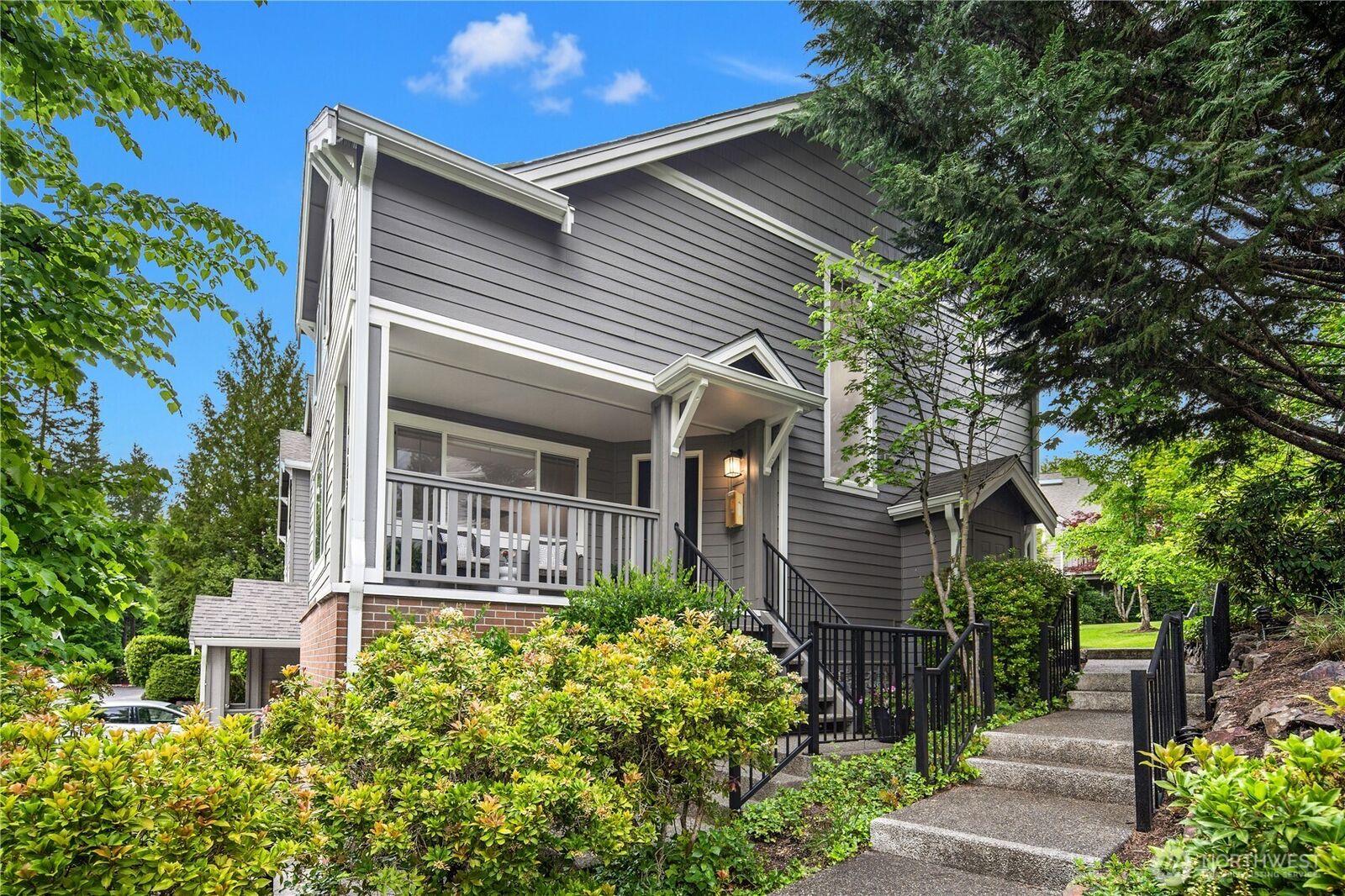 Property Photo:  4126  248th Court SE 80  WA 98029 