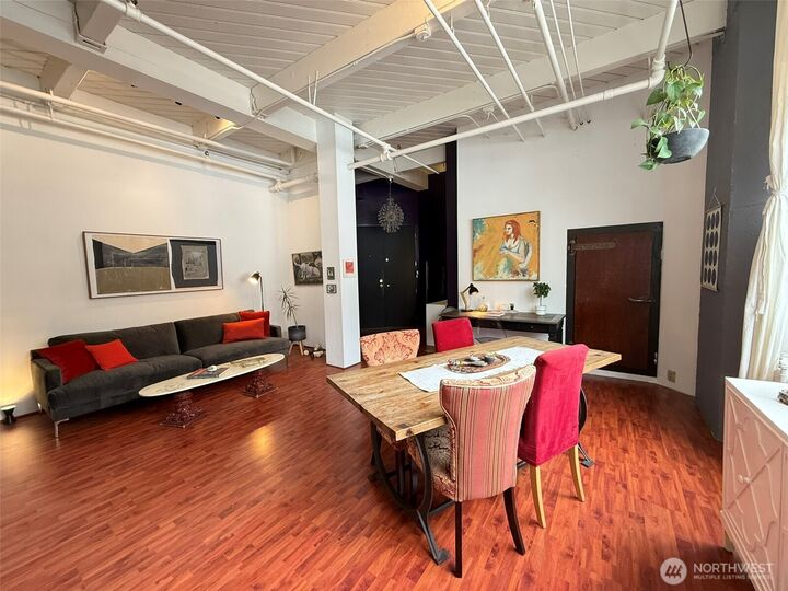 Property Photo:  707 S Snoqualmie Street 2B  WA 98108 
