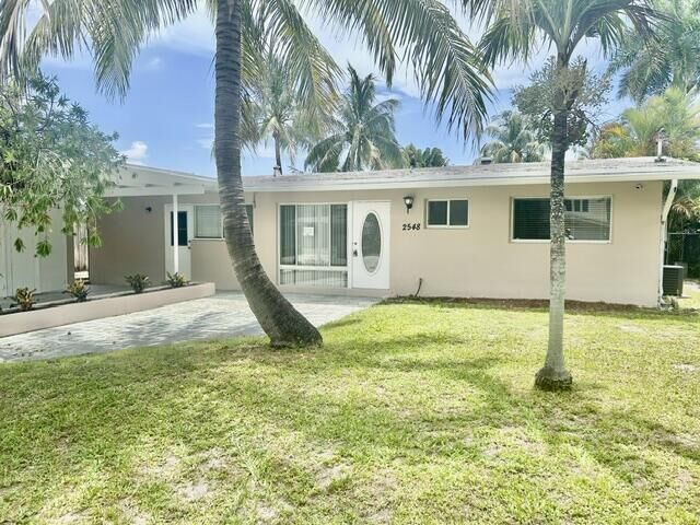 Property Photo:  2548 Gulfstream Lane  FL 33312 
