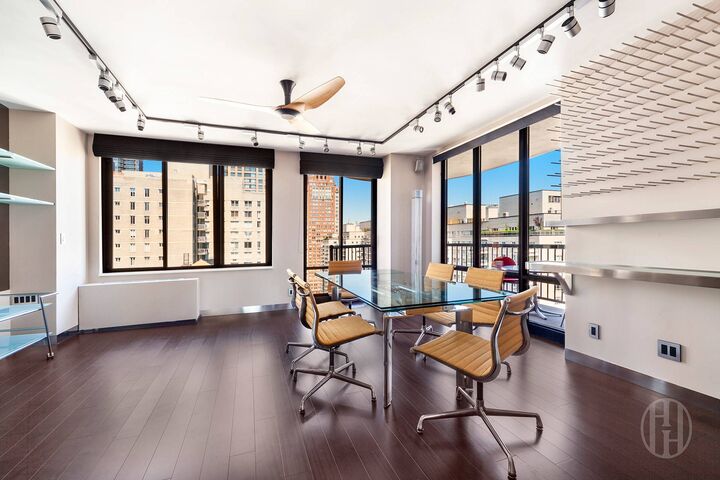Property Photo:  304 E 65th Street 21A  NY 10065 