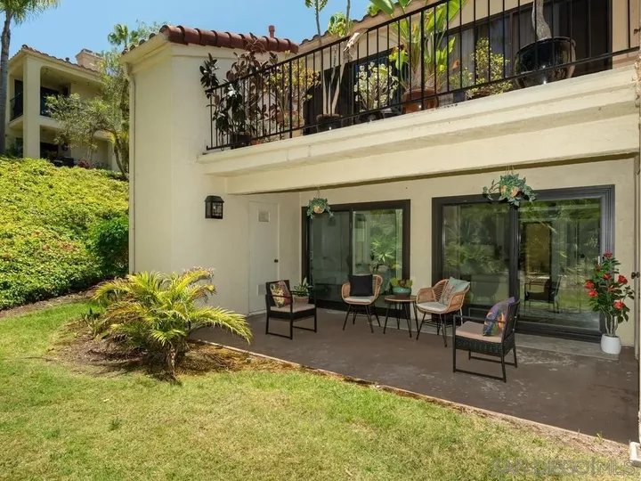 Property Photo:  7301 Calle De Fuentes  CA 92009 