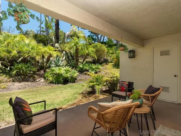 Property Photo: 7301 Calle De Fuentes CA 92009
