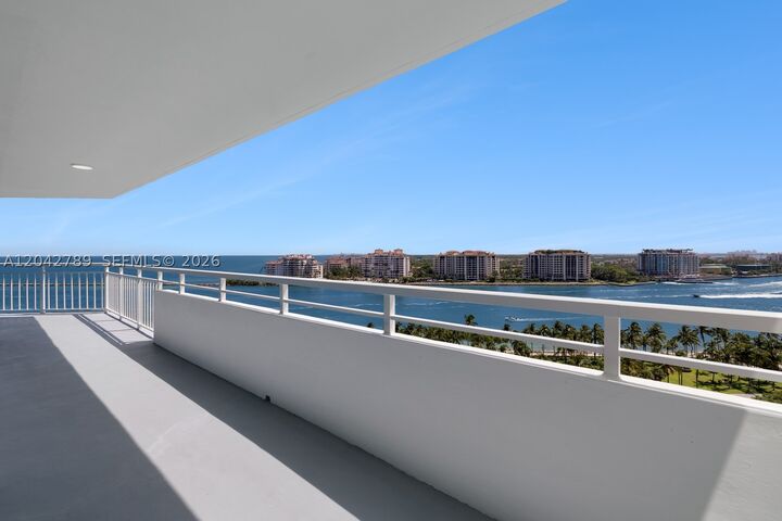 Property Photo: 400 S Pointe Dr 1503/04 FL 33139