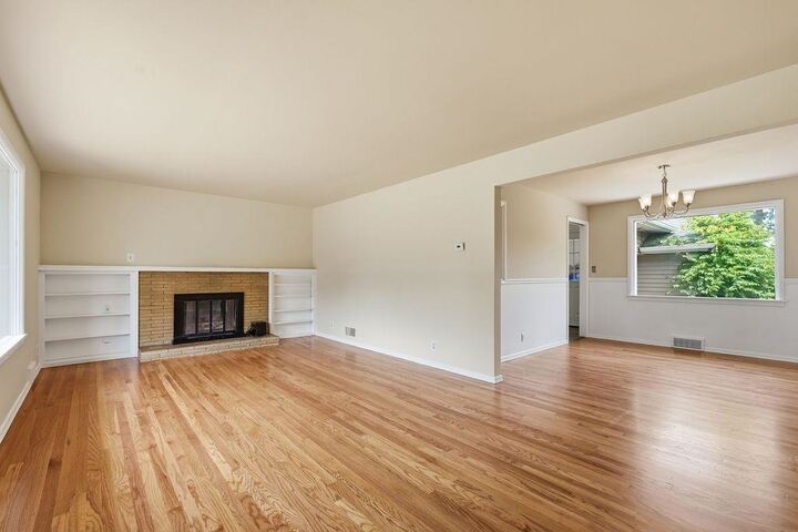 Property Photo:  3003 S Bernard St  WA 99203 