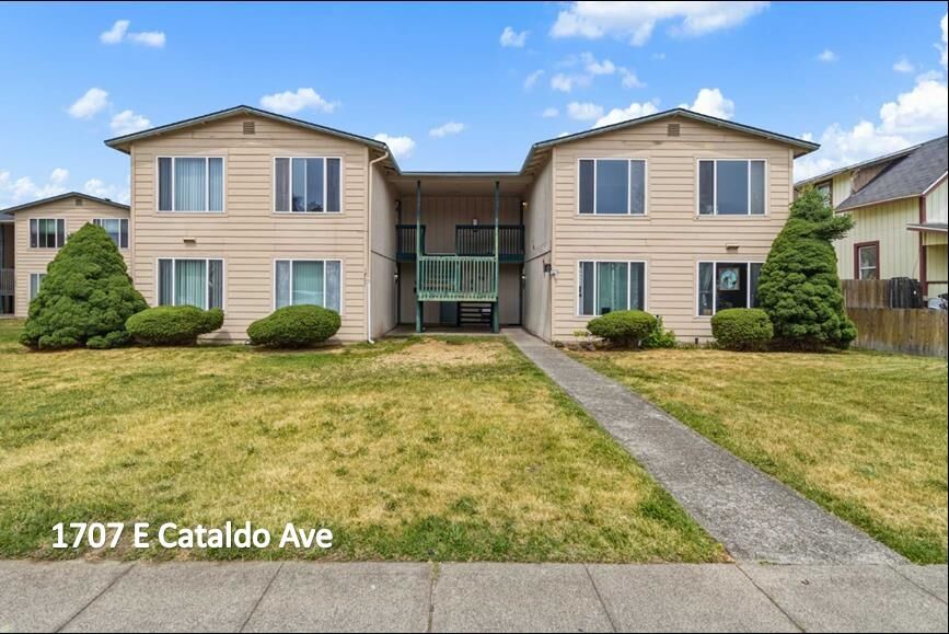 Property Photo: 1707 E Cataldo Ave WA 99202