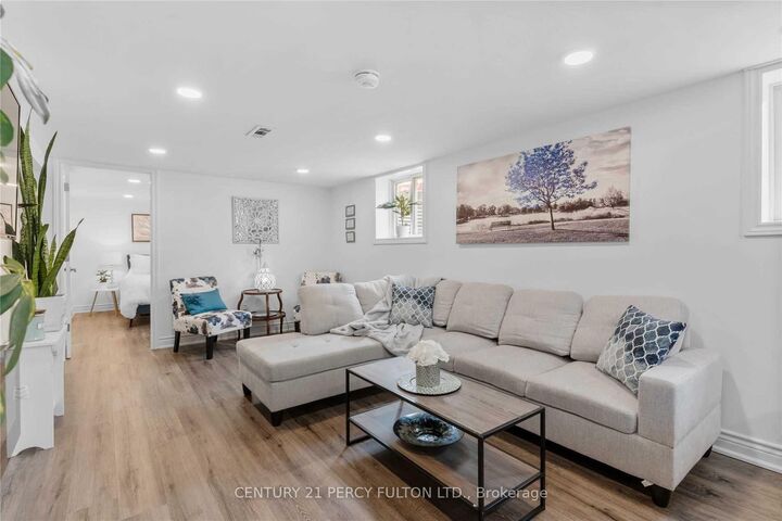 Property Photo: 1182 Ravine Road Bsmt ON L1H 3X6