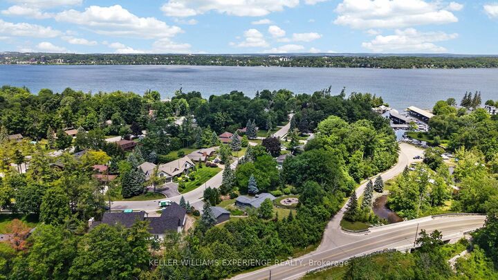 Property Photo: 68 Royal Oak Drive ON L4N 7S5