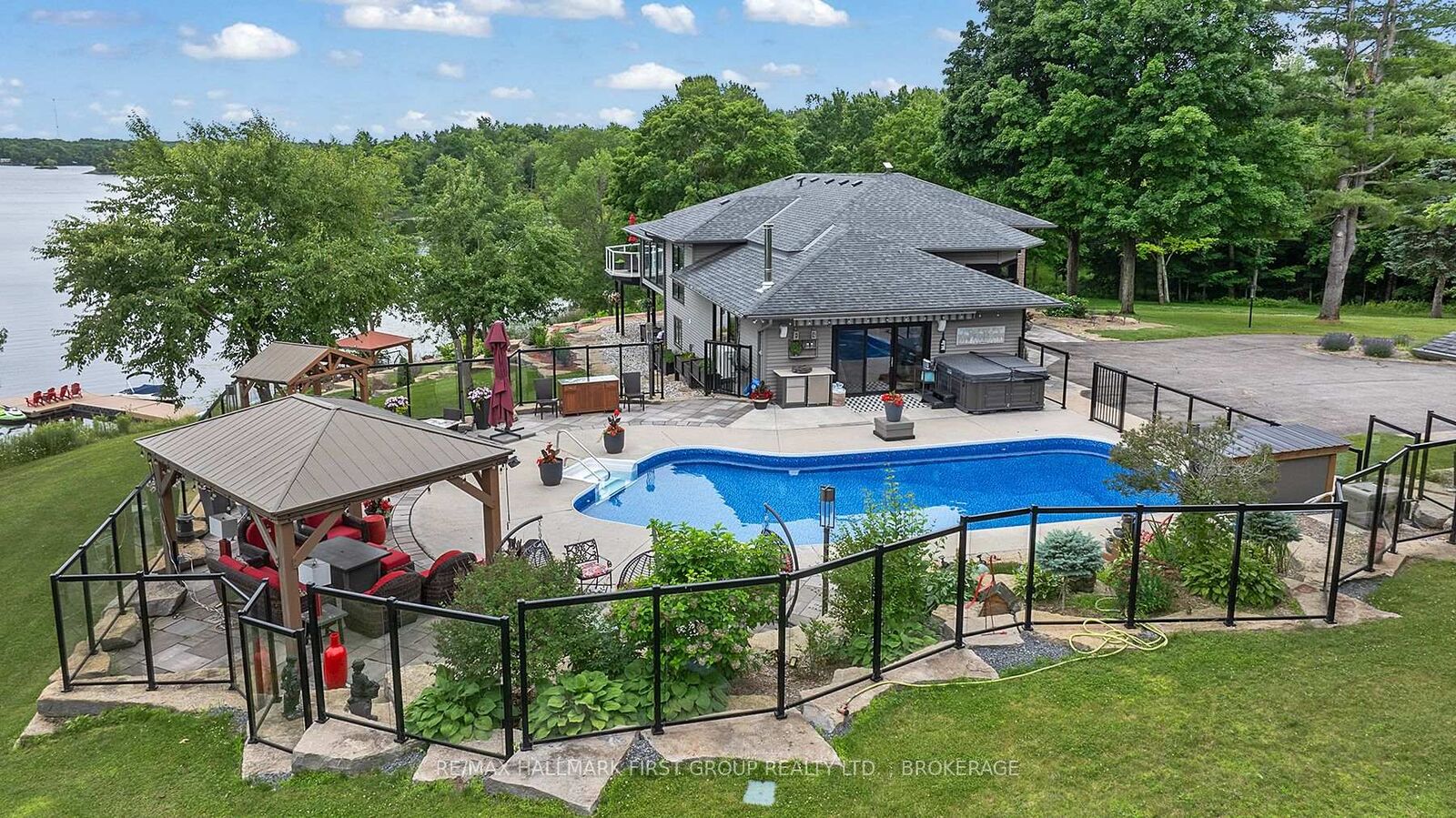 Property Photo:  120 Black Lake Route 1 N/A  ON K7H 3C5 