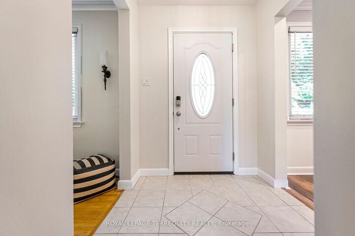 Property Photo: 35 Jodphur Avenue ON M9M 2J3