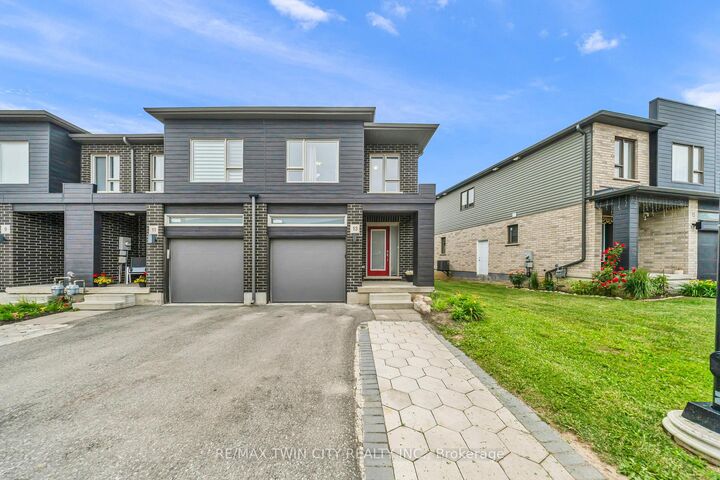 Property Photo:  13 Pony Way  ON N2R 0R8 
