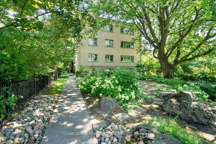 Property Photo:  31 Rosedale Road 103  ON M4W 2P5 