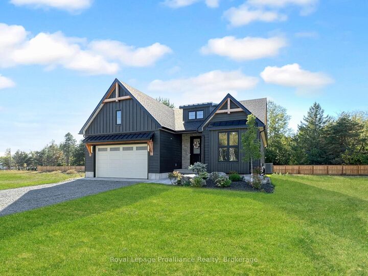 Property Photo:  37 Deerview Drive  ON K8V 5P4 