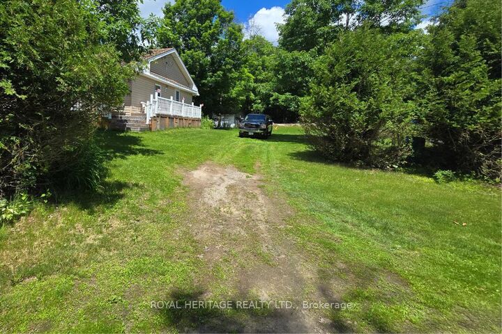 Property Photo:  1021 Spruce Trail 15  ON K0H 1B0 