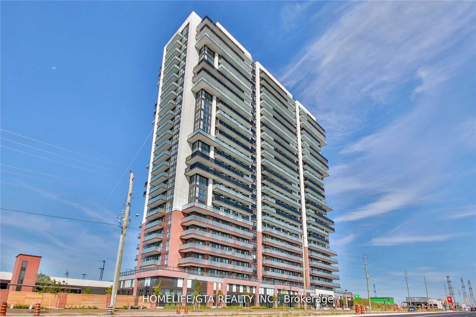 Property Photo:  2550 Simcoe Street N 802  ON L1L 0R5 