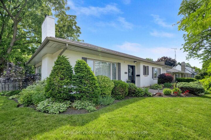 Property Photo: 801 King Street ON L1N 5A3