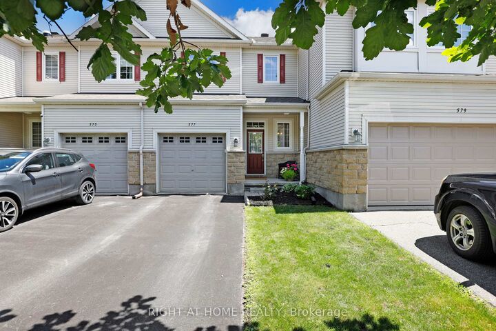 Property Photo: 577 Ashbourne Crescent ON K2J 0P5