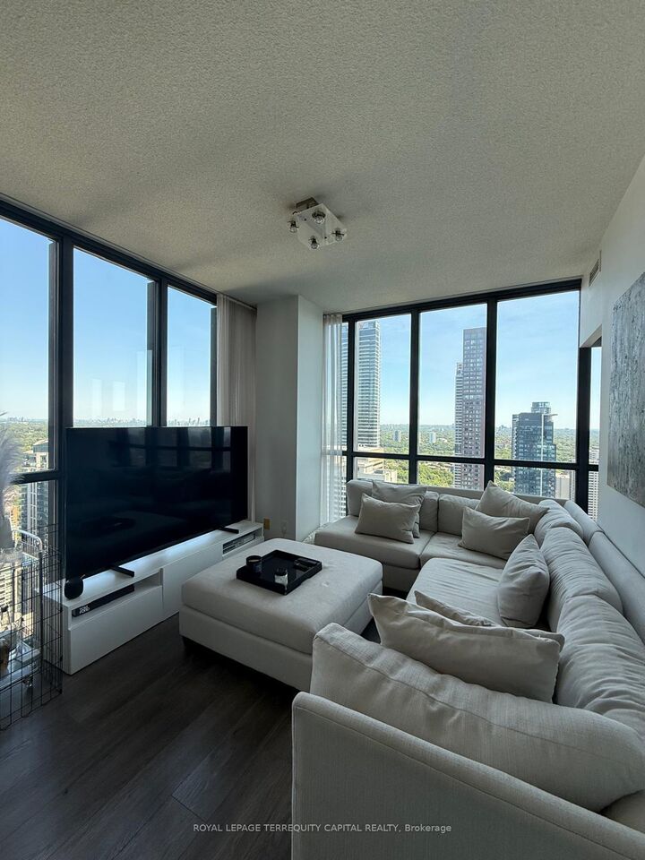 Photo de la propriété:  110 Charles Street E 3506  ON M4Y 1T5 