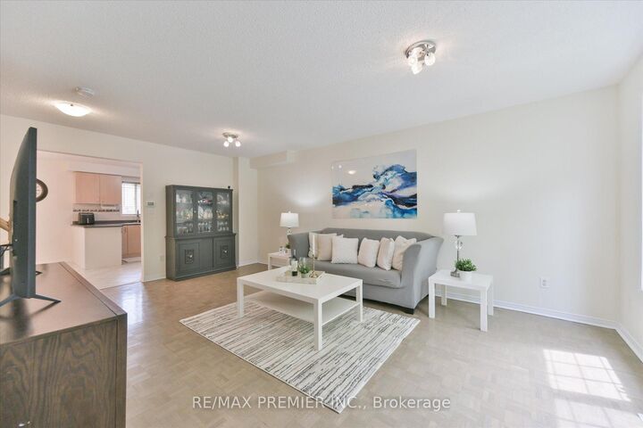 Property Photo: 632 Napa Valley Avenue ON L4H 1R1