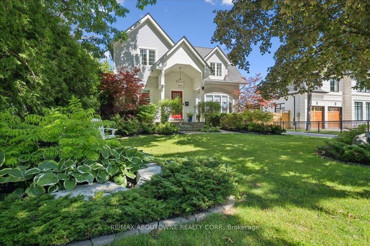 Property Photo: 489 Rebecca Street ON L6K 1K8
