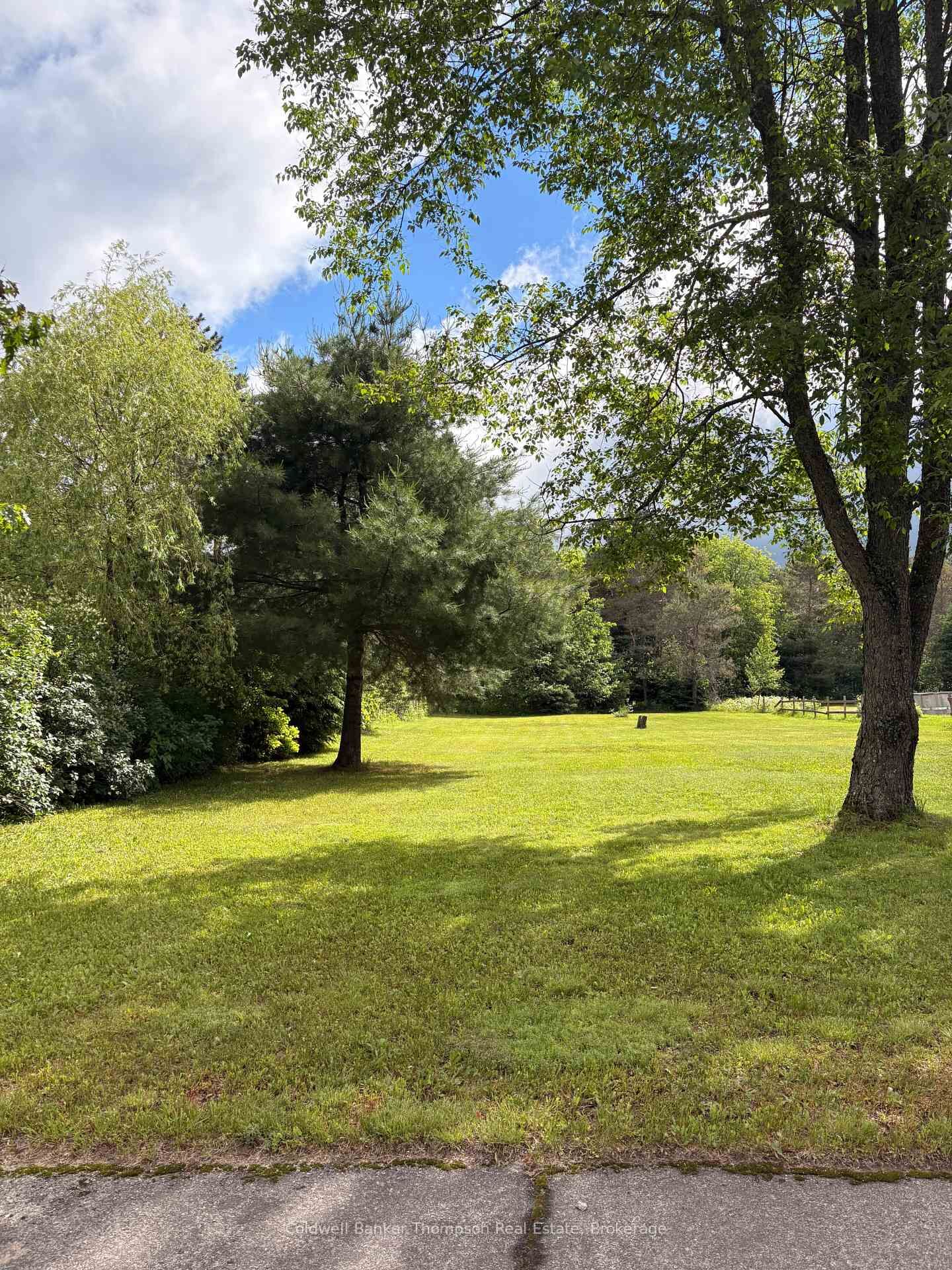 Property Photo: 2197 Stisted Road S ON P0A 1Y0