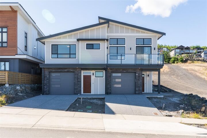 Property Photo: 3226 Woodrush Dr BC V9L 0J9