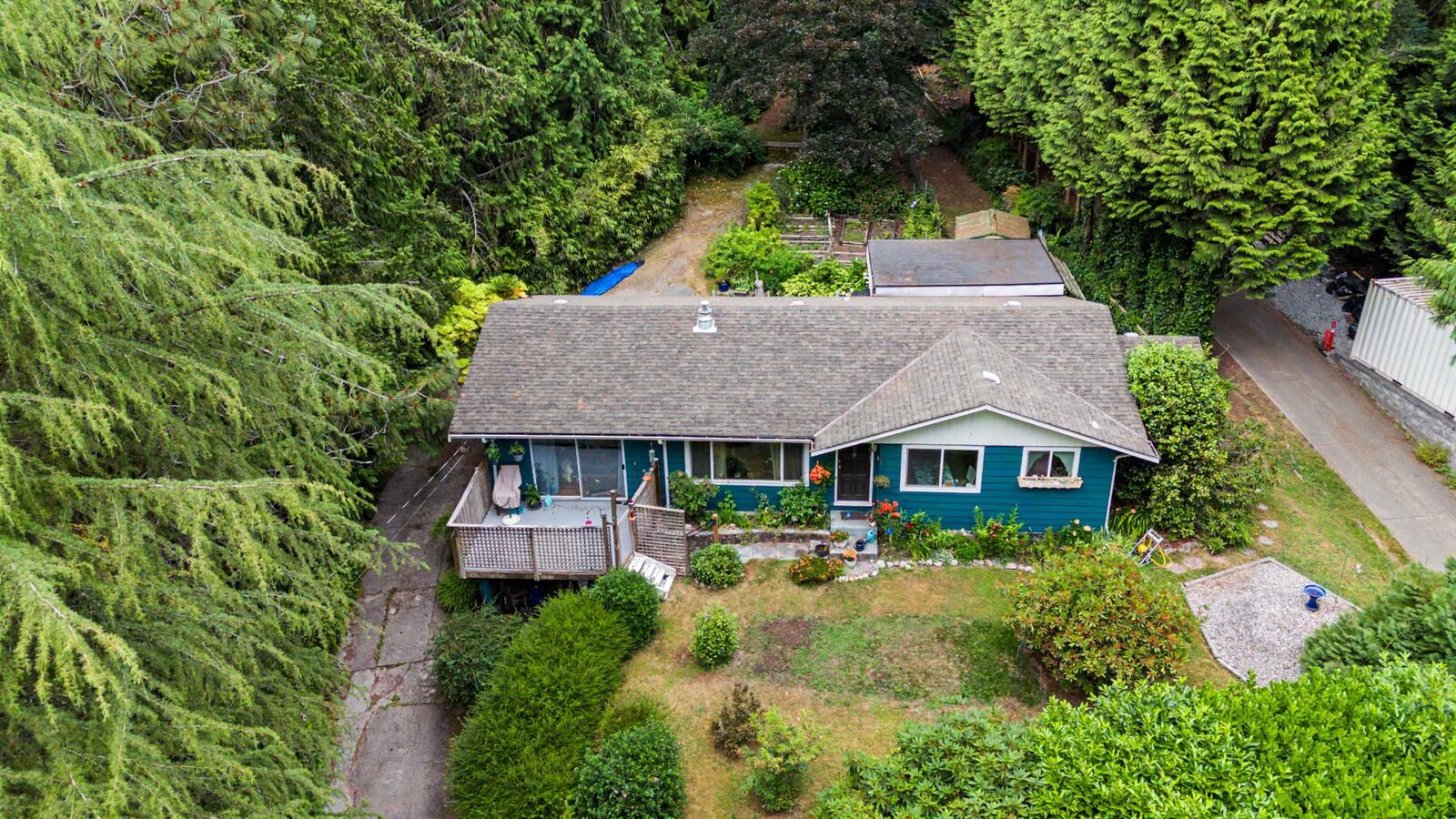 Property Photo: 2588 Lower Road BC V0N 2W4