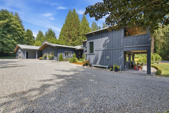 Property Photo: 3552 Beach Avenue BC V0N 2W2