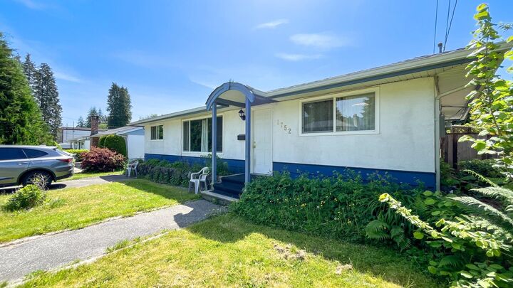 Property Photo: 1752 Dorset Avenue BC V3B 2A2