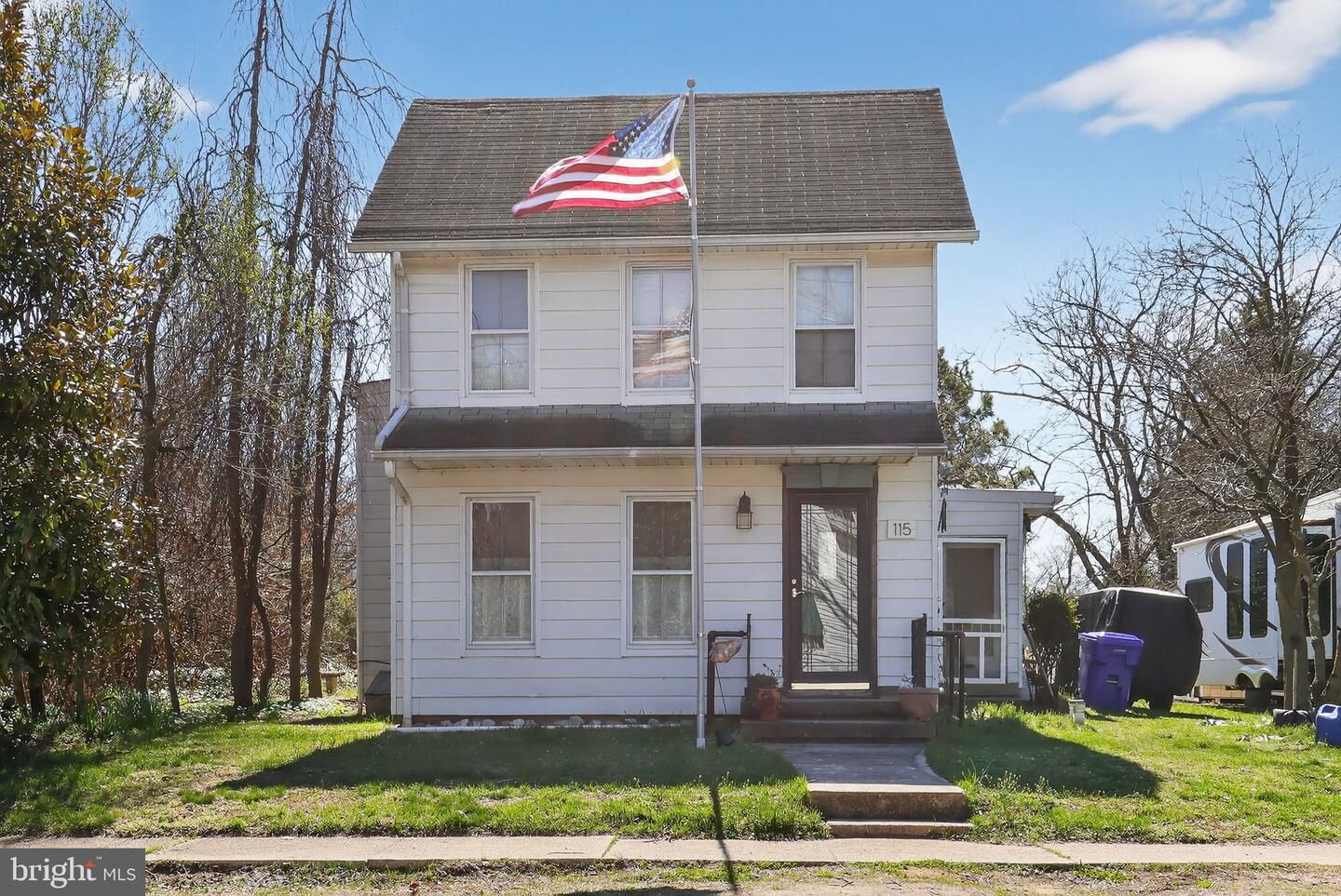 Property Photo:  115 2nd Street  MD 21628 
