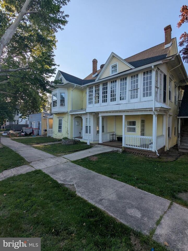 Property Photo:  200 N East Avenue  NJ 08360 