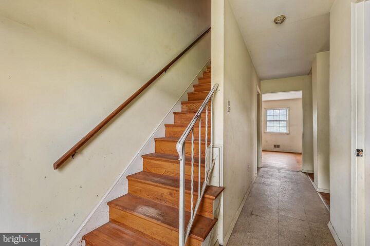 Property Photo:  14447 Village Drive  VA 22191 