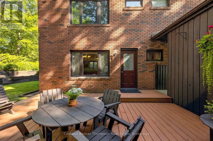 Property Photo: 31 King Street ON P1H 1X6