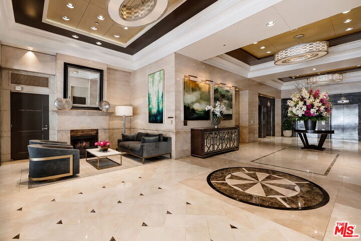 Property Photo: 10520 Wilshire Blvd CA 90024
