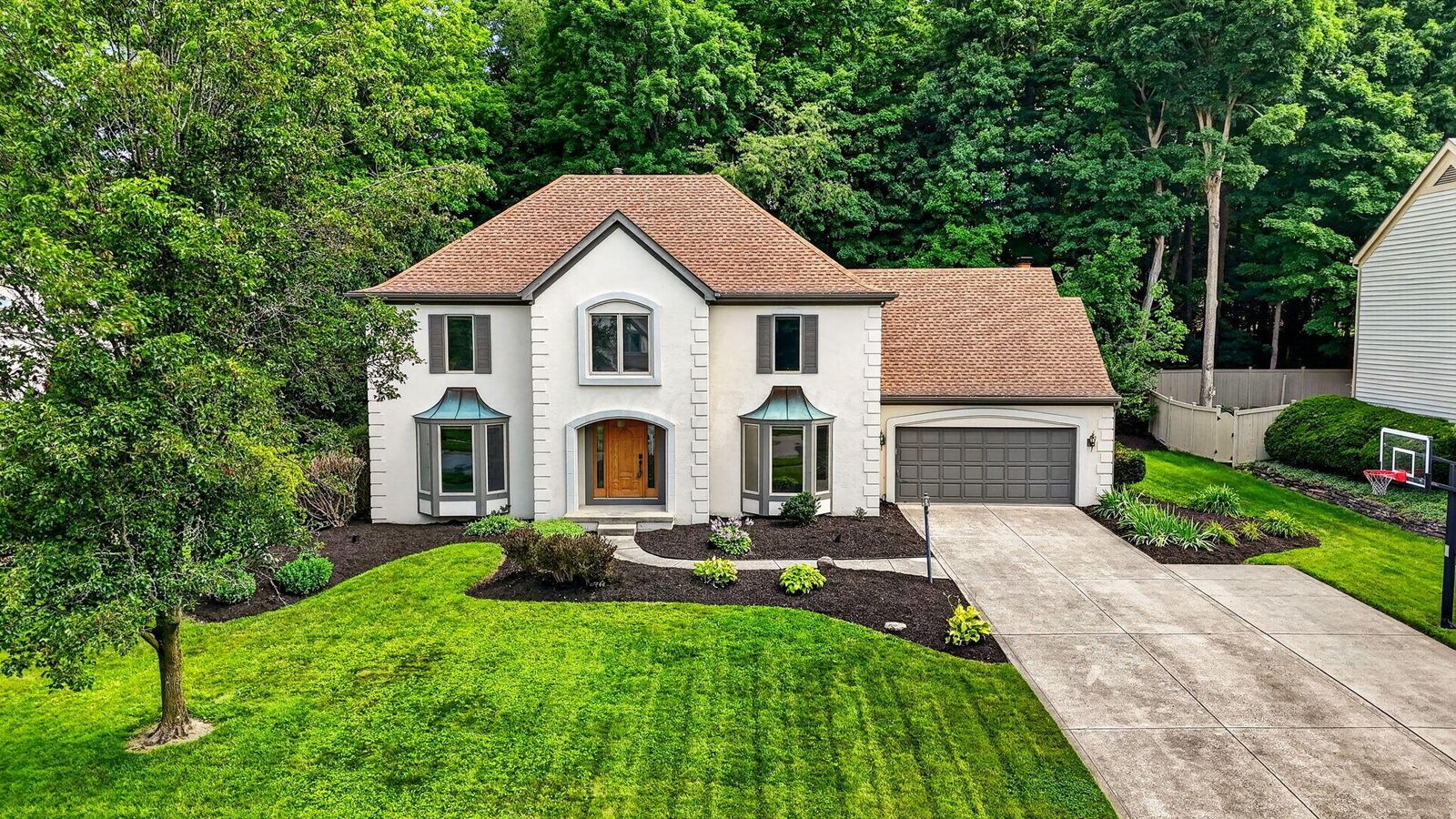 Property Photo:  9622 Camelot NW Street  OH 43147 