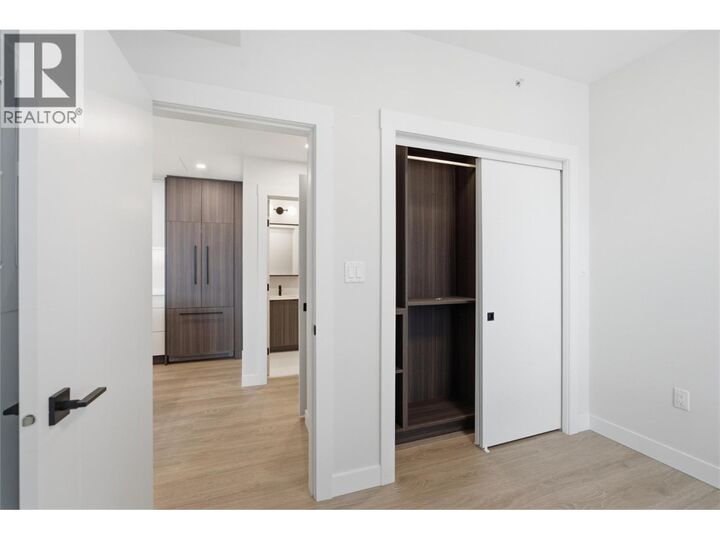 Property Photo:  460 Nicola Street 1307  BC V2C 0N2 