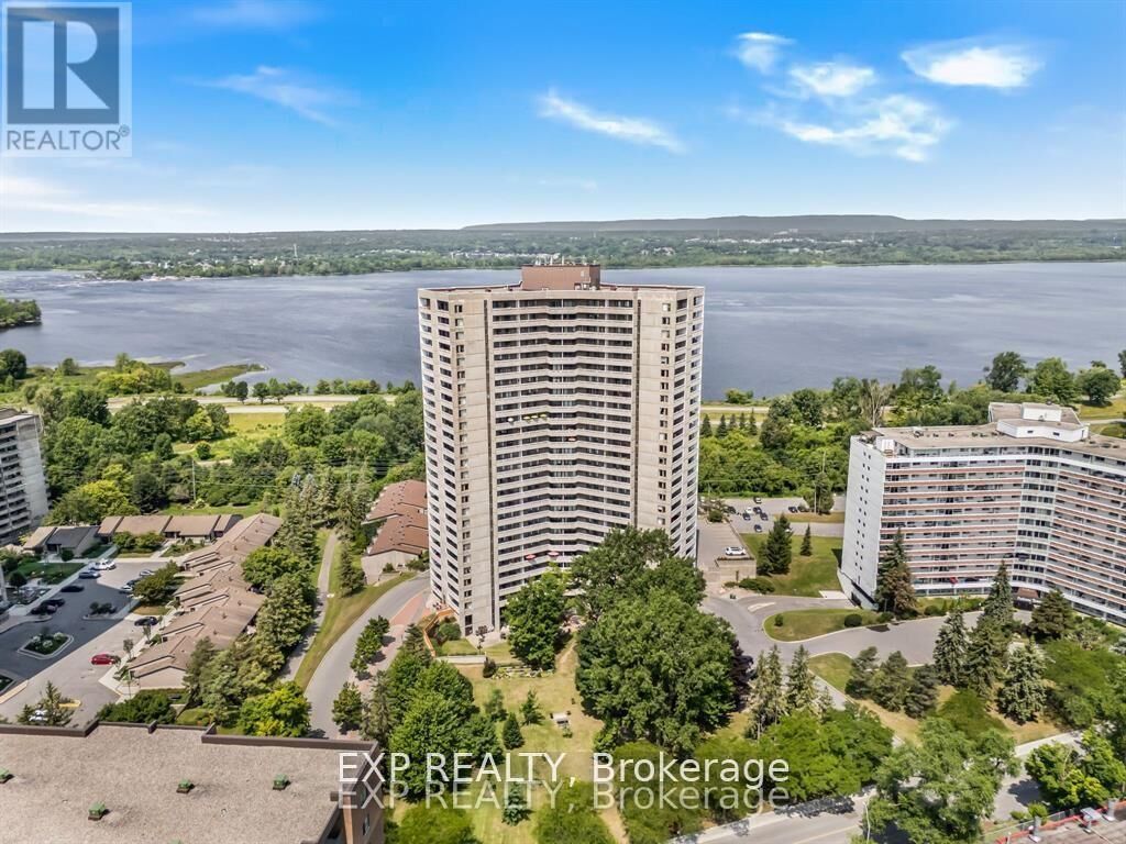 Property Photo:  1081 Ambleside Drive East 1603  ON K2B 8C8 