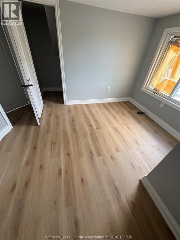 Property Photo:  945 Wellington Avenue 7  ON N9A 5K2 