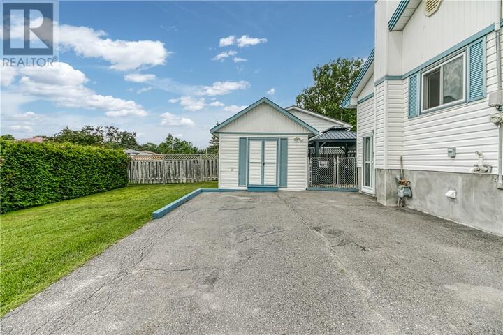 Property Photo: 3716 Swanson Court ON P3N 1J5