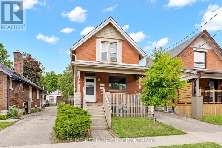 Property Photo: 1032 Trafalgar Street ON N5Z 1G4