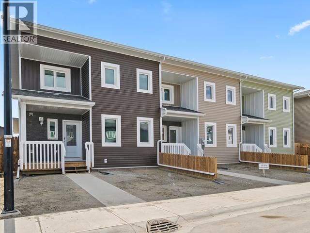 Property Photo:  51 Wyvern Avenue  YT Y1A 0T6 