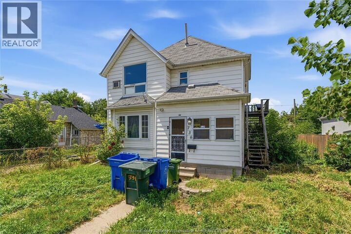 Property Photo:  736 Brant Street  ON N9A 3E8 