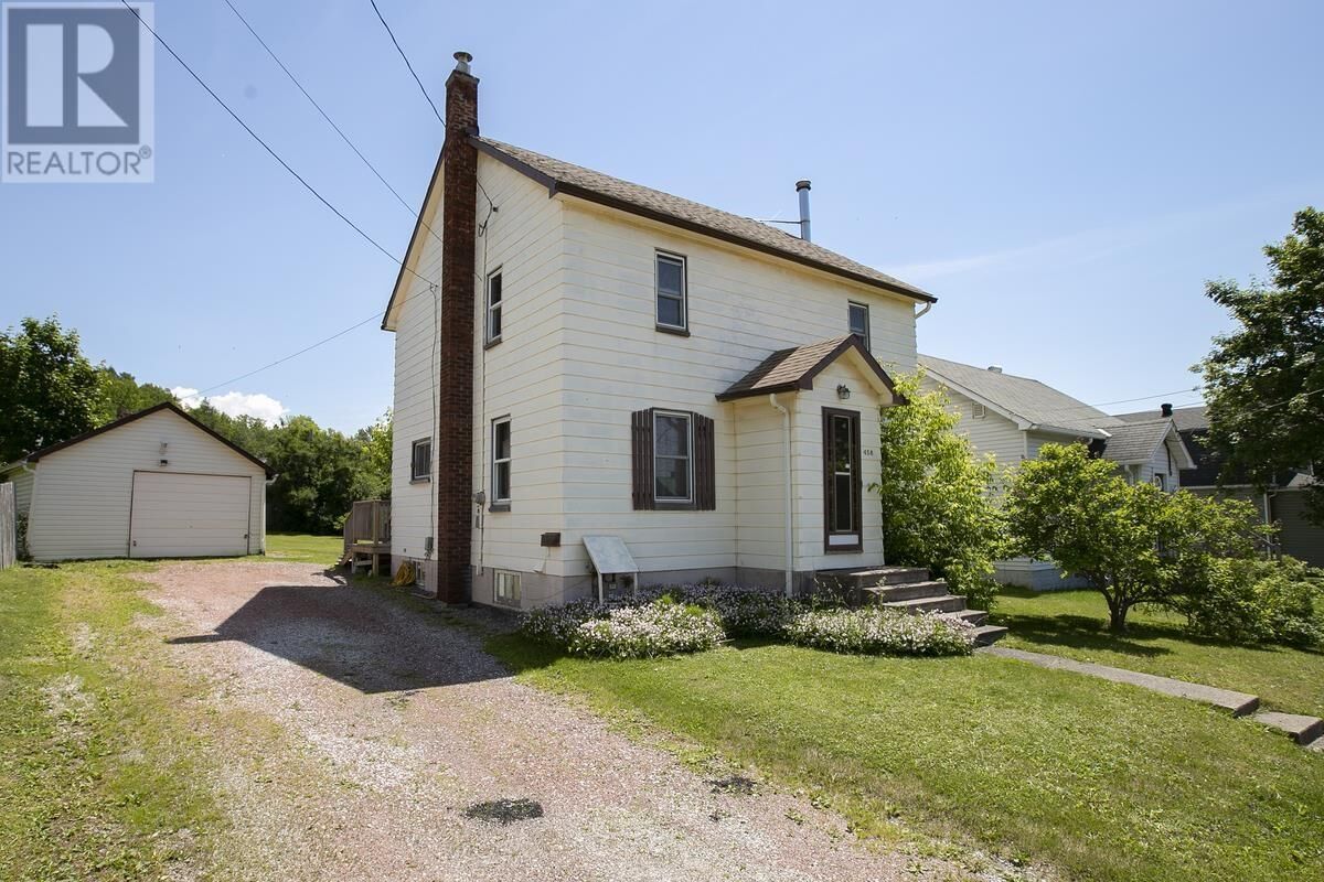 Property Photo: 458 North St ON P6B 2B4