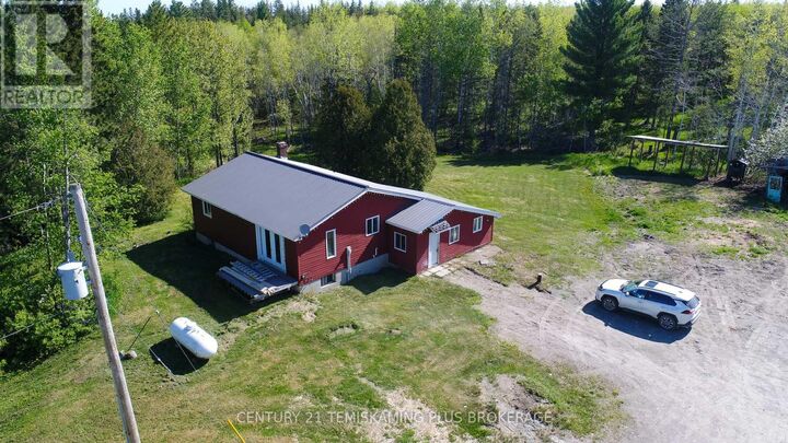 Property Photo:  533205 River Road  ON P0J 1H0 