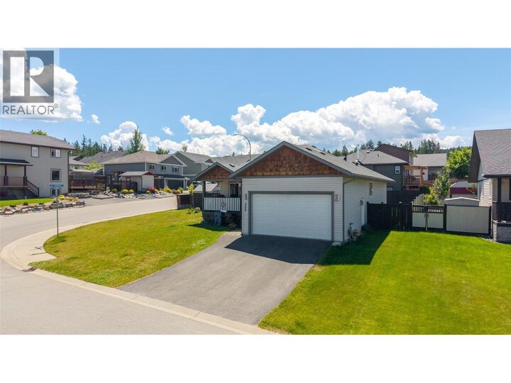Property Photo: 2009 14th Street South BC V1C 0A9