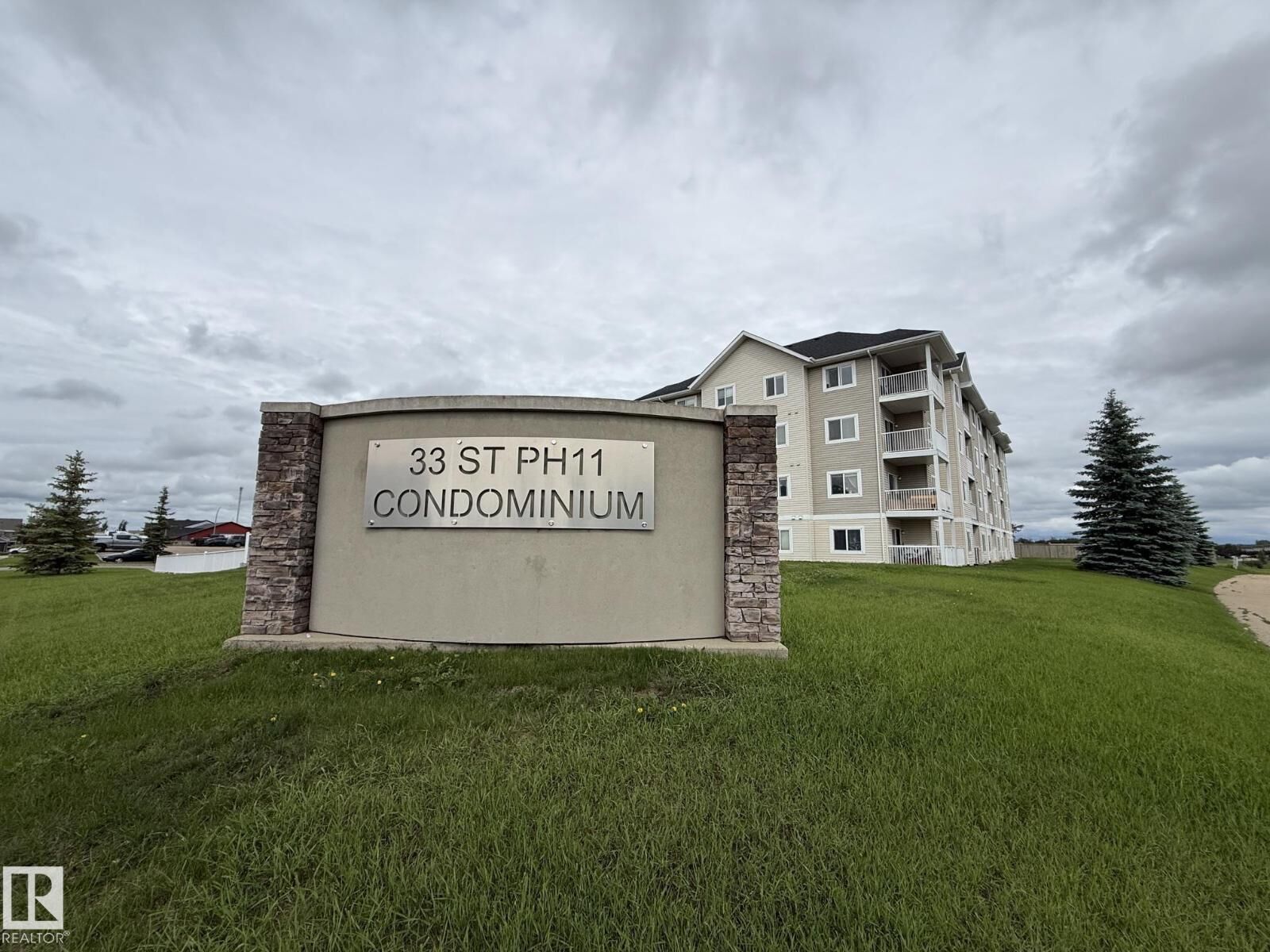 Property Photo:  #301 4309 33 St  AB T7Z 0C4 