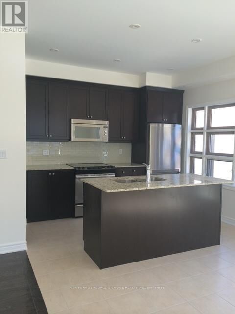 Property Photo:  2460 Prince Michael Drive 52  ON L6H 0G8 