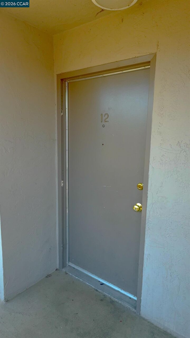 Property Photo:  155 Canal St 12  CA 94901 