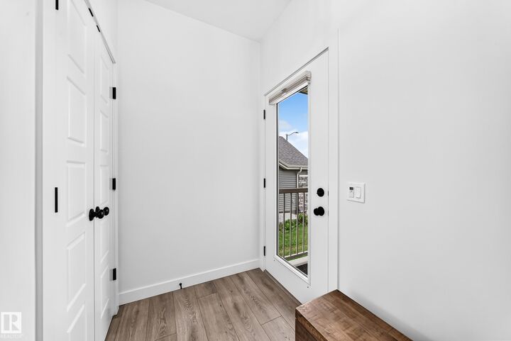 Property Photo:  62 Juneau Way  AB T8N 7N8 